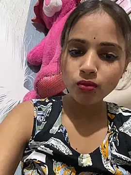 Snapshot of samayra1144 chatting on May 2026 04:03:01 PM samayra1144 online show from May 2026 04:03:01 PM