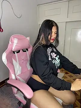 KittySari online show from February 2026 02:24:02 PM