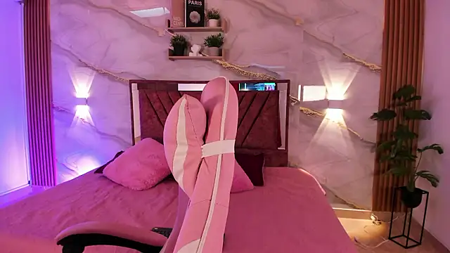 your whore Salome online show from March 2026 06:34:02 PM