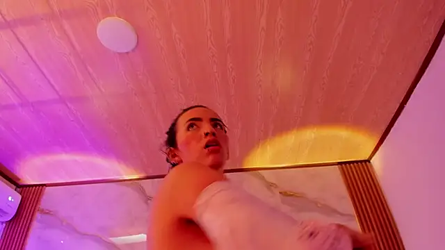 your whore Salome online show from March 2026 06:25:02 PM