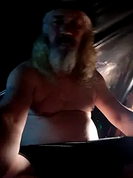 Snapshot of Crazy_Lasko chatting on March 2026 01:06:02 PM Crazy Lasko online show from March 2026 01:06:02 PM