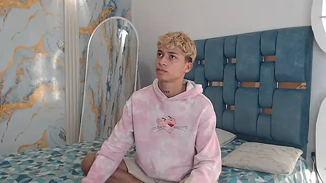 GOLD BOYS online show from April 2026 05:25:01 AM