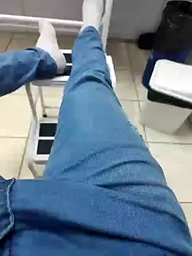 morenogatt online show from February 2026 03:20:01 PM