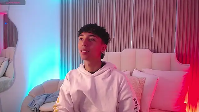 Aiden Rivers  online show from March 2026 12:55:01 PM