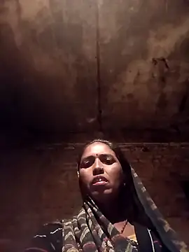 Snapshot of Hot_re83 chatting on March 2026 10:12:01 PM Hot re83 online show from March 2026 10:12:01 PM