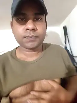 Snapshot of Amina___trans__sexy chatting on February 2026 10:56:02 AM Amina trans sexy online show from February 2026 10:56:02 AM