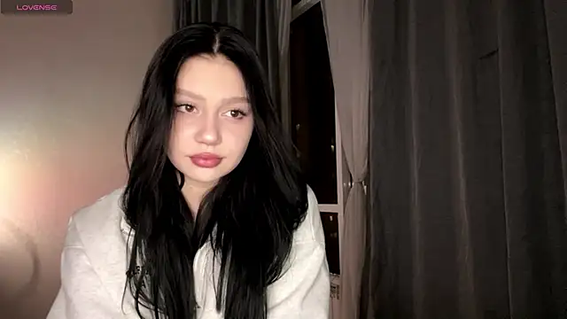 RaquelsHusband online show from March 2026 01:29:02 PM