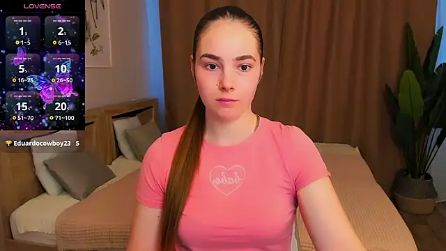 Snapshot of Maddy_Wood_ chatting on February 2026 08:34:02 AM Maddy Wood online show from February 2026 08:34:02 AM