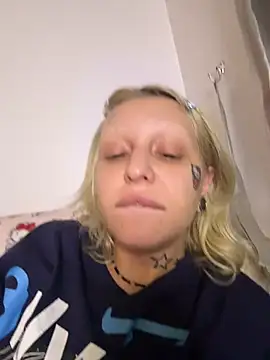 urlittlebaby666 online show from February 2026 04:02:01 AM