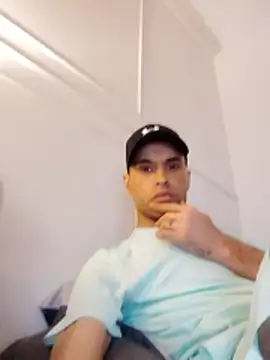 Snapshot of OiledAirplane74 chatting on February 2026 05:08:02 AM OiledAirplane74 online show from February 2026 05:08:02 AM