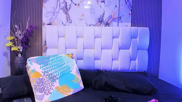 alisstarr online show from April 2026 11:41:02 AM