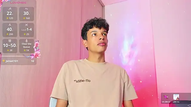 Maxfrost1 online show from April 2026 03:38:01 AM