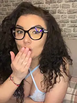 EvaPatricia online show from March 2026 08:04:01 PM