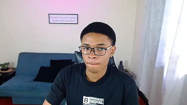 Snapshot of liiam3 chatting on February 2026 09:11:02 PM liiam3 online show from February 2026 09:11:02 PM