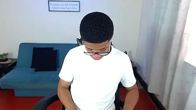 Snapshot of liiam3 chatting on February 2026 09:26:01 PM liiam3 online show from February 2026 09:26:01 PM