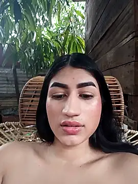 Julianiss online show from March 2026 09:11:01 PM