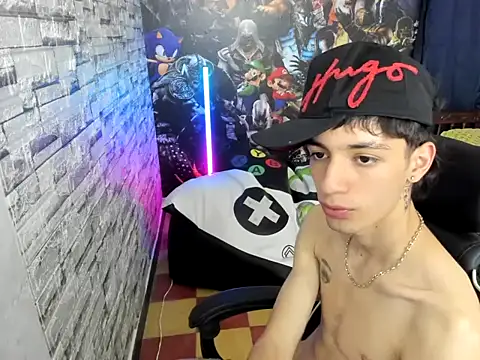 Snapshot of wex_077 chatting on February 2026 01:39:02 AM wex 077 online show from February 2026 01:39:02 AM