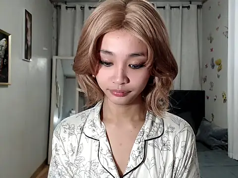 Snapshot of Ur_innocent_womenXxx chatting on March 2026 06:41:02 AM Ur innocent womenXxx online show from March 2026 06:41:02 AM