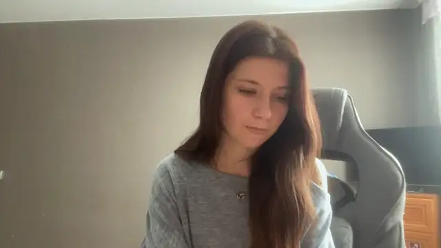 Snapshot of LunnaBliss chatting on February 2026 11:10:01 AM LunnaBliss online show from February 2026 11:10:01 AM