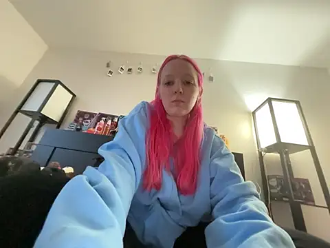 Snapshot of pinkhairfun16 chatting on February 2026 12:47:02 PM pinkhairfun16 online show from February 2026 12:47:02 PM