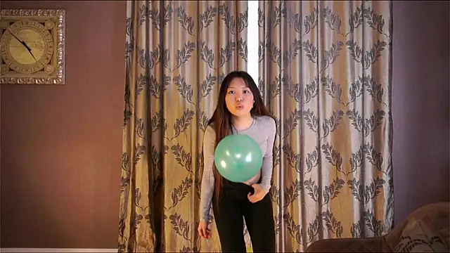 ManaMarana online show from February 2026 11:43:02 AM