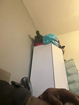 Snapshot of neycrystal001 chatting on February 2026 08:57:02 AM neycrystal001 online show from February 2026 08:57:02 AM