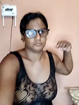 Snapshot of indianstrawberrylips4u chatting on February 2026 05:27:01 AM indianstrawberrylips4u online show from February 2026 05:27:01 AM