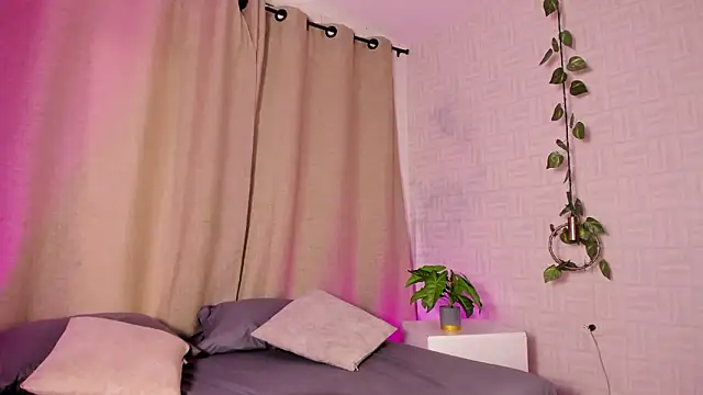 Catalella Rouse online show from March 2026 01:22:01 PM