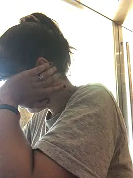 Snapshot of Mariibeella chatting on February 2026 01:42:01 PM Mariibeella online show from February 2026 01:42:01 PM