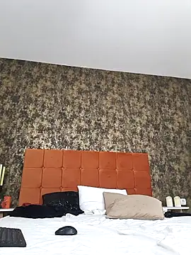 LaireeFelini online show from March 2026 07:20:02 PM