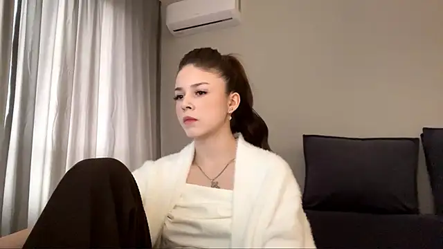 Snapshot of adelecloud chatting on February 2026 08:38:01 AM adelecloud online show from February 2026 08:38:01 AM