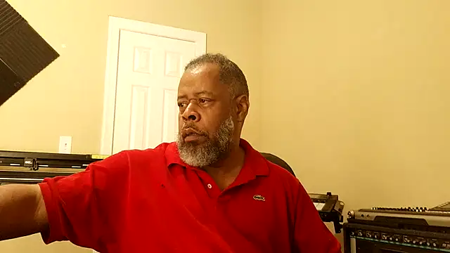 Cleozevo1961 online show from April 2026 03:10:02 PM