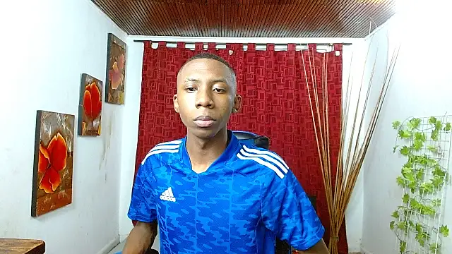 milo018 online show from April 2026 10:03:01 PM