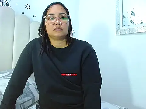 Snapshot of MaferNaughty4U chatting on February 2026 12:16:01 PM MaferNaughty4U online show from February 2026 12:16:01 PM