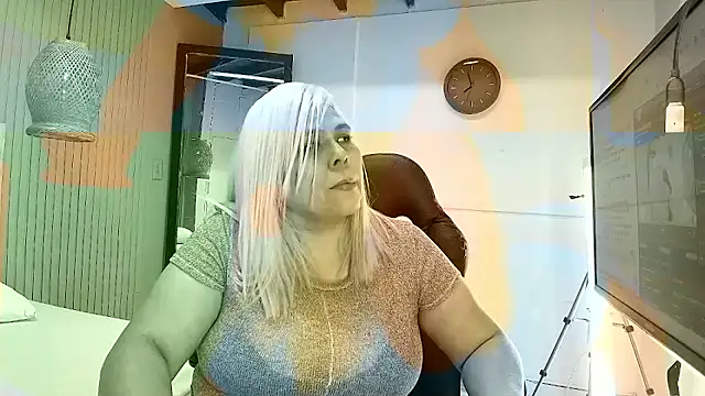 Snapshot of eva_colen50 chatting on March 2026 05:18:01 PM eva colen50 online show from March 2026 05:18:01 PM