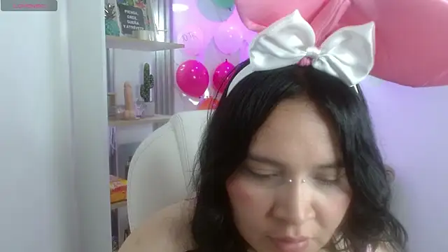 Snapshot of jackie_tk chatting on April 2026 07:45:02 PM jackie tk online show from April 2026 07:45:02 PM