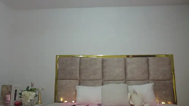 RebecaPalmer online show from March 2026 05:35:01 AM