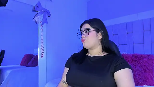 AnniJones online show from April 2026 03:10:02 AM