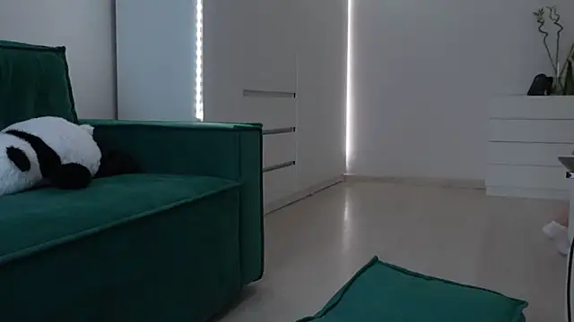 monnymoonn online show from August 2026 09:55:01 AM