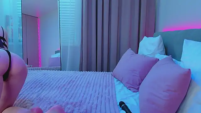 Rossy X online show from April 2026 12:54:02 AM