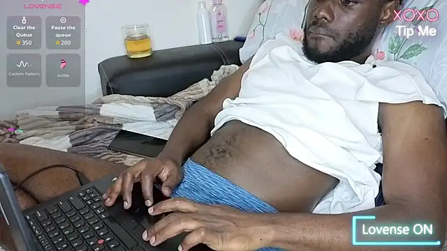 Snapshot of KayBhanger chatting on February 2026 05:58:01 PM KayBhanger online show from February 2026 05:58:01 PM