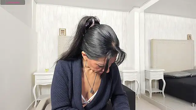 FernandaAvilax online show from March 2026 11:16:01 PM