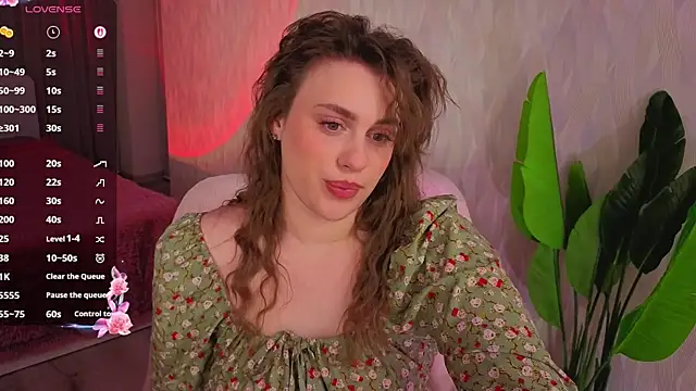 Milana Monroe online show from April 2026 08:29:01 PM