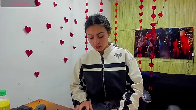 angell cooper8 online show from February 2026 12:46:01 PM