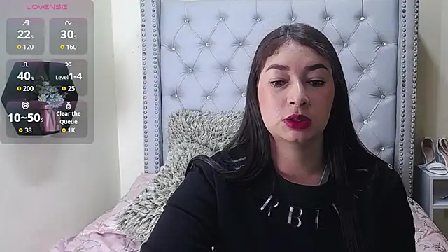 Snapshot of skarlett__36 chatting on February 2026 02:17:02 PM skarlett 36 online show from February 2026 02:17:02 PM