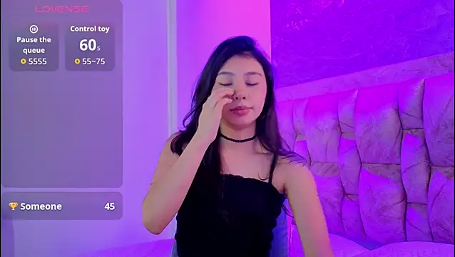 Snapshot of chloe_bluee_ chatting on July 2026 11:14:01 AM chloe bluee online show from July 2026 11:14:01 AM