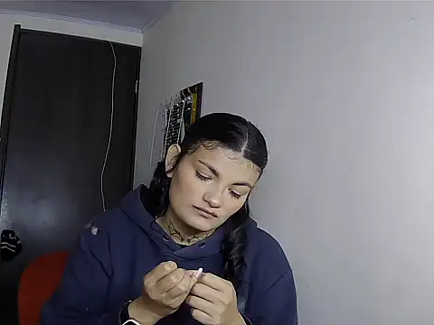 Snapshot of xoxo_Gotic chatting on February 2026 11:58:02 PM xoxo Gotic online show from February 2026 11:58:02 PM