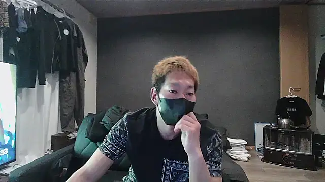 Snapshot of ryuaaaaa chatting on February 2026 05:34:01 PM ryuaaaaa online show from February 2026 05:34:01 PM