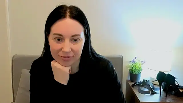 MiaFair online show from March 2026 04:21:02 PM