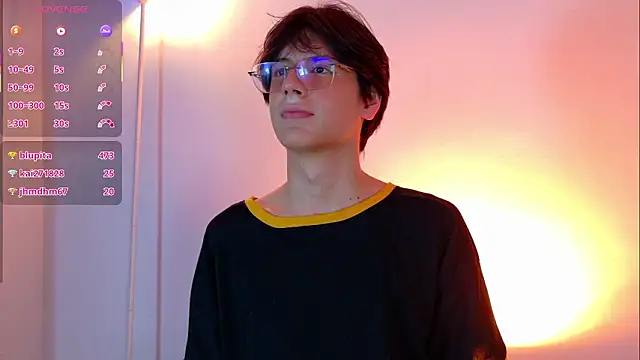 Snapshot of lui_x_dust chatting on March 2026 07:15:01 AM lui x dust online show from March 2026 07:15:01 AM